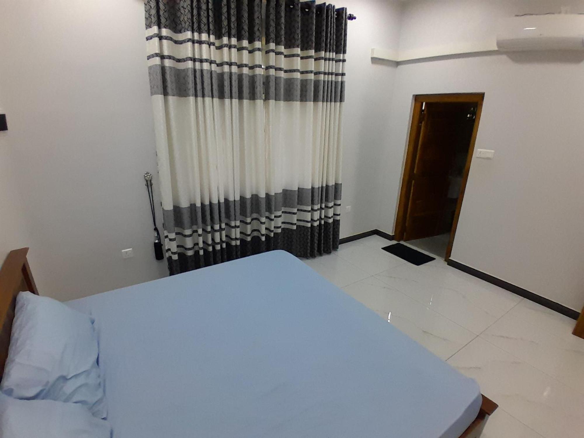 Alps Villa Jaffna Exterior photo